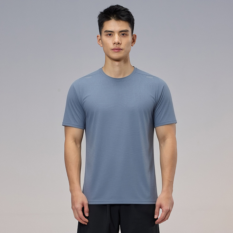 เสื้อยืดกีฬาแห้งเร็วผู้ชายเสื้ - Winter Clothing Hiking บทวิจารณ์และราคา